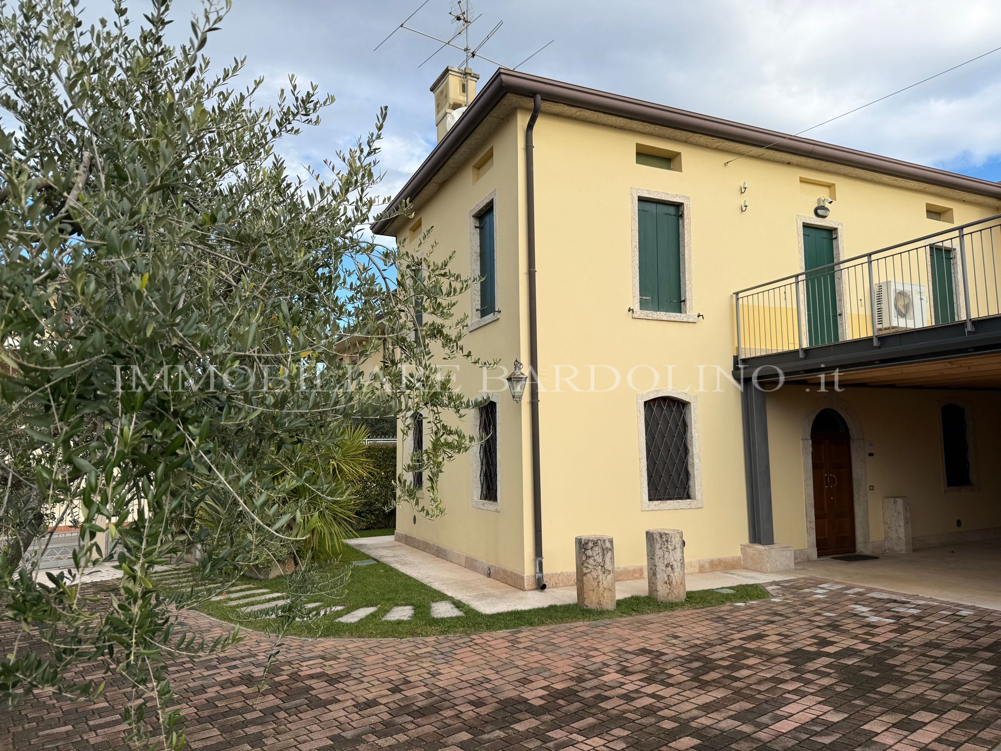 Immobiliare Bardolino è sul Lago di Garda